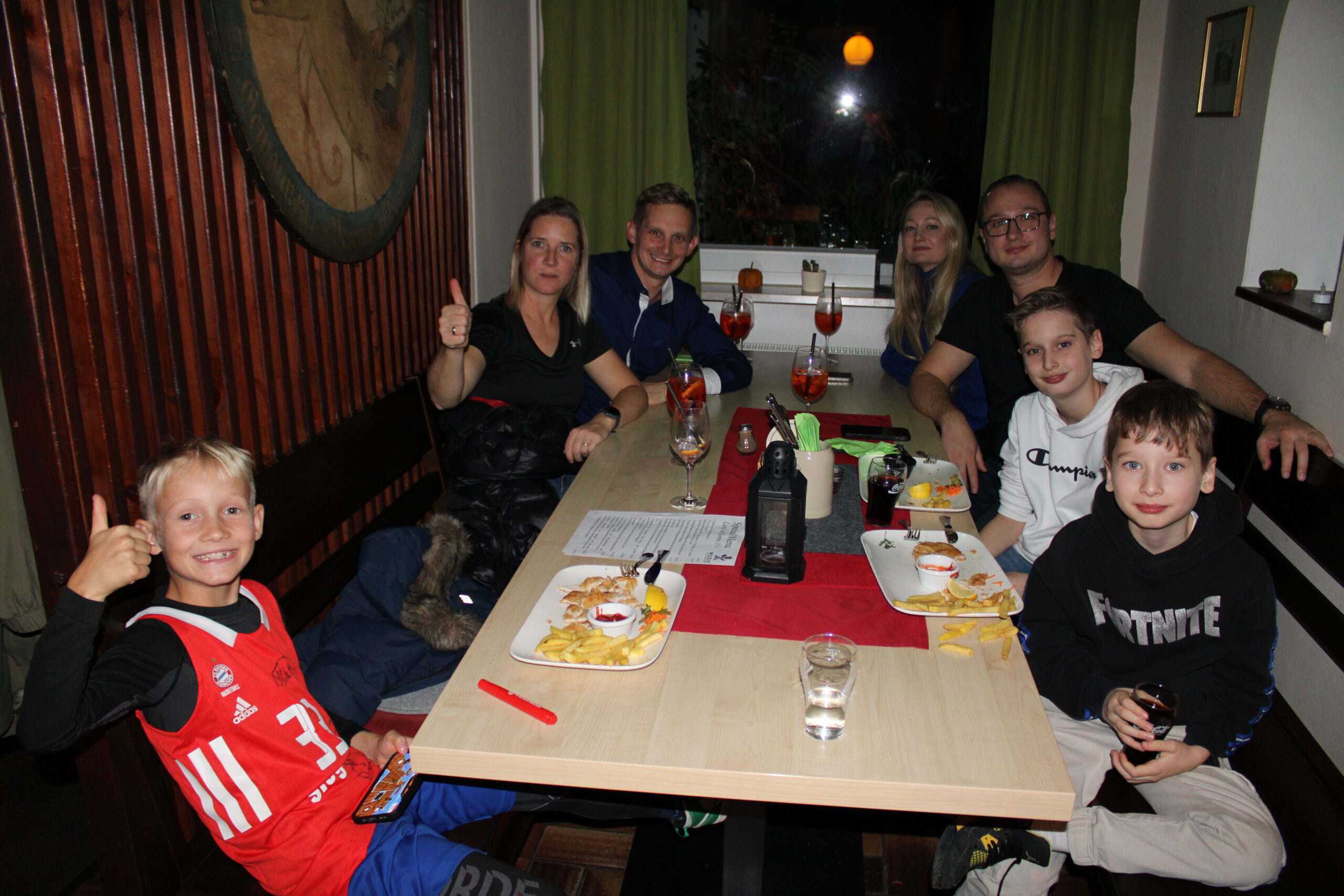 2023_meet%20and%20greet_BIGREDS%204